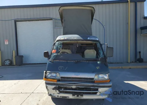 1992 Toyota Hiace from USA, damaged, VIN LH1136036957